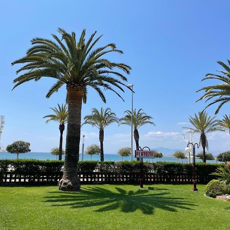 Precioso Apartamento Con Piscina Urbanizacion Playazul Cambrils Kültér fotó